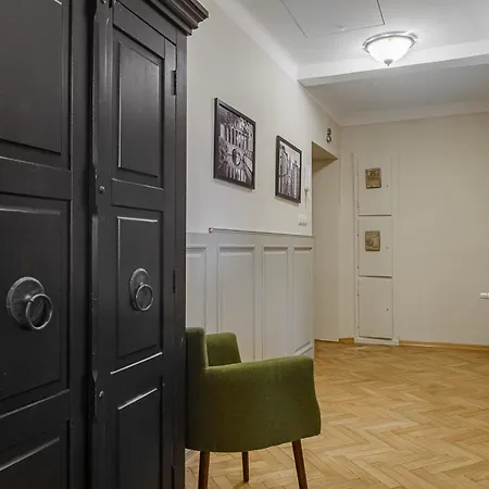 Miodowa Street P&o Serviced M3 Apartmán *